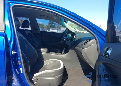 2011 Kia Optima Sx z USA, uszkodzony, nr VIN KNAGR4A66B5085556